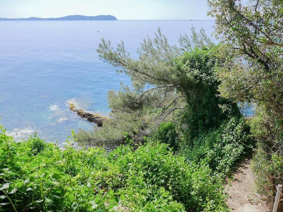Maisonnette Avec Vue Sur La Mer Exceptionnelle Каркеранн Екстер'єр фото